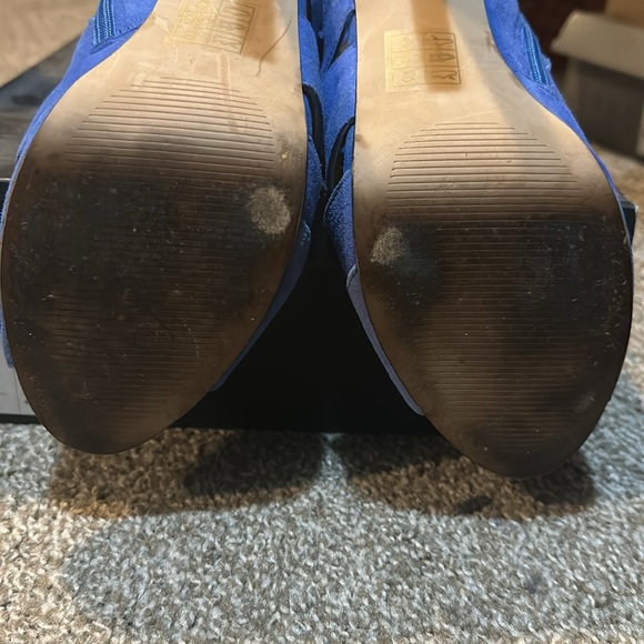 Blue heels - Picture 5 of 5